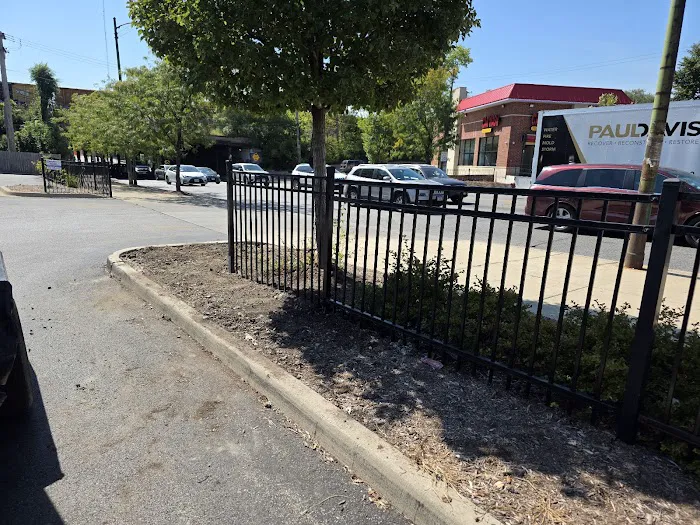 Bermudez Landscaping and snow removal Picture 6