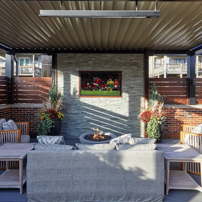 Chicago Roof Deck and Garden Picture 9