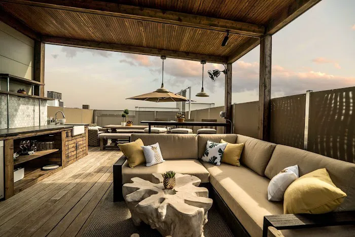 Chicago Roof Deck and Garden Picture 4