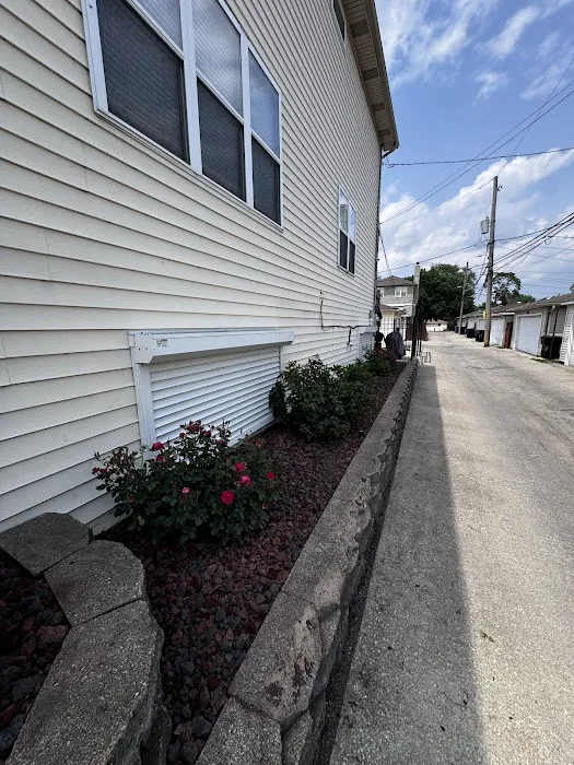 Arts Landscaping & Maintenance LLC Picture 7