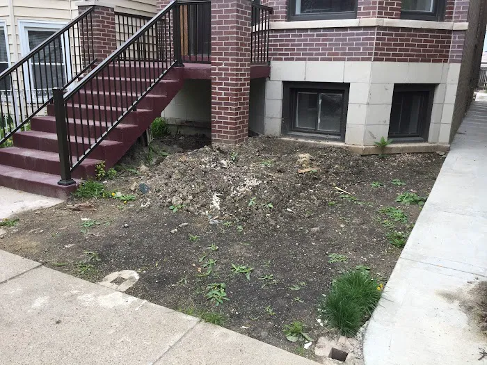 JR Landscaping Services Picture 1
