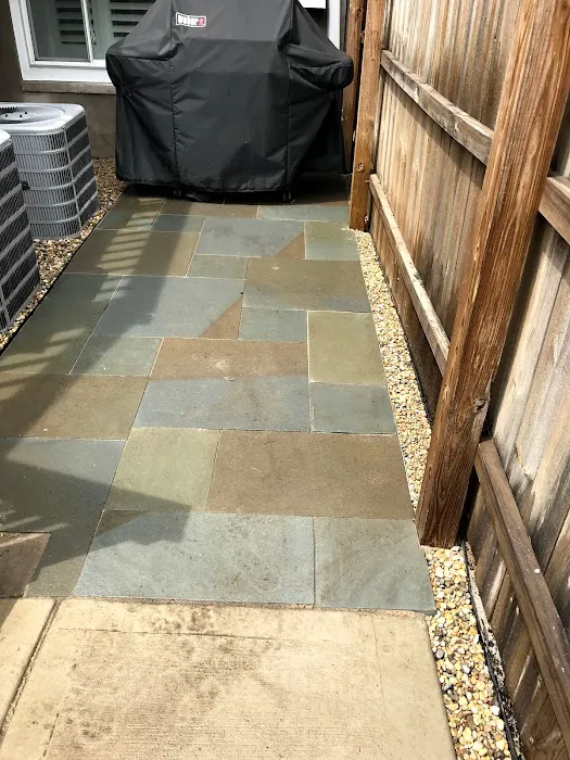 JR Landscaping Services Picture 6