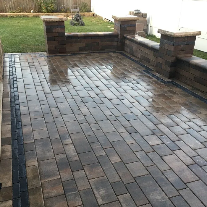 Martínez Pavers & Landscaping Picture 1