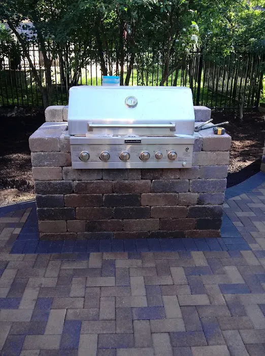 Martínez Pavers & Landscaping Picture 4
