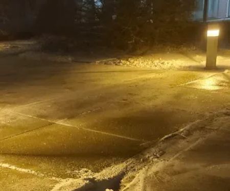 Sienega Lawn Care & Snow Plowing Inc.