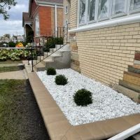 Rey's Landscaping ico
