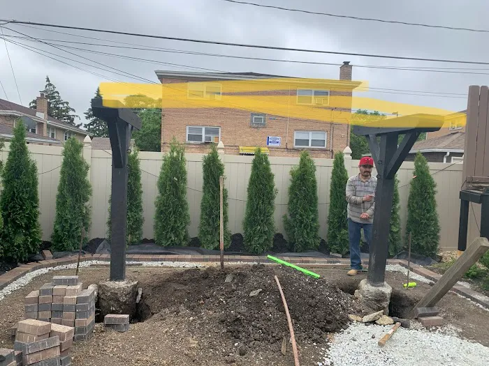 Manny’s landscaping LLC Picture 10