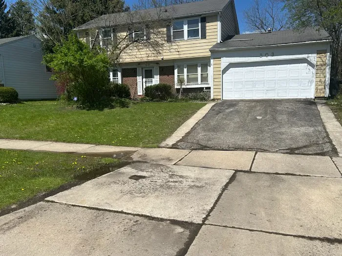 R & L Landscaping Corporation Picture 2