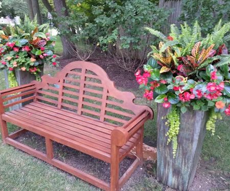 Bloom Designs Inc