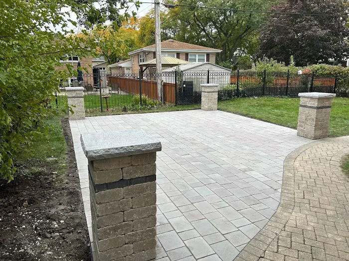 South Suburban Snow Removal & Landscaping Picture 10