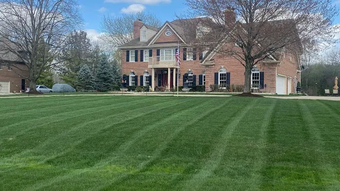 South Suburban Snow Removal & Landscaping Picture 6