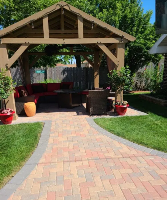 Yuritzy cc Landscaping Inc Picture 2