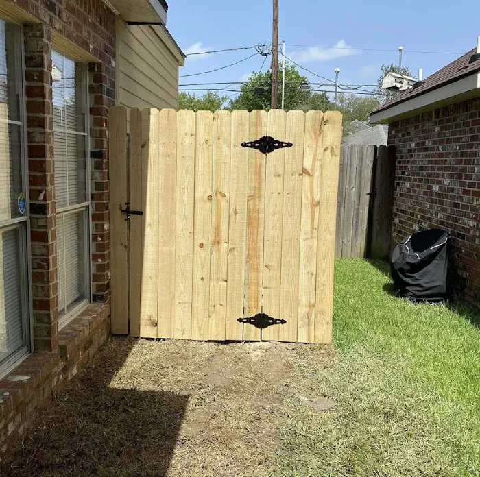 Arawakcay Landscaping & Fence Picture 10