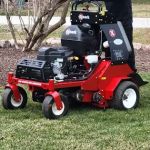 Moore's Lawn Maintenance