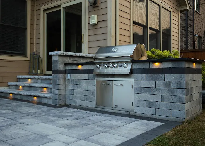SELVIN'S LANDSCAPING | DESIGN & BUILD CO. Picture 7