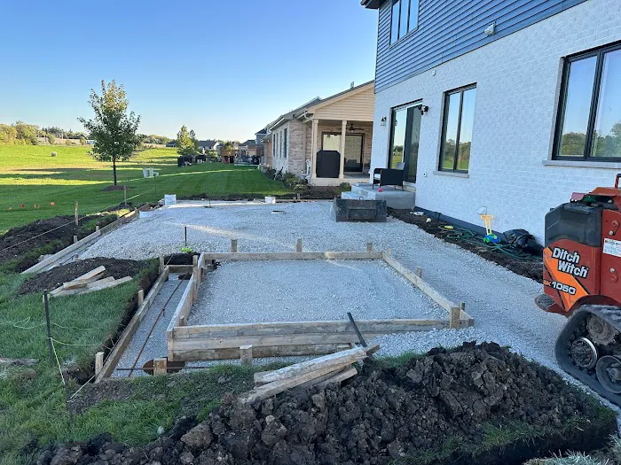 SELVIN'S LANDSCAPING | DESIGN & BUILD CO. Picture 8