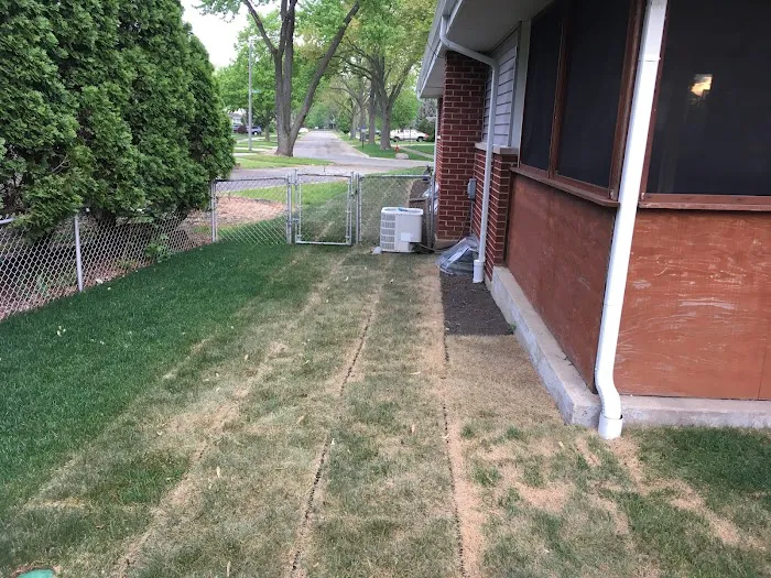 Marty's Landscaping Picture 4