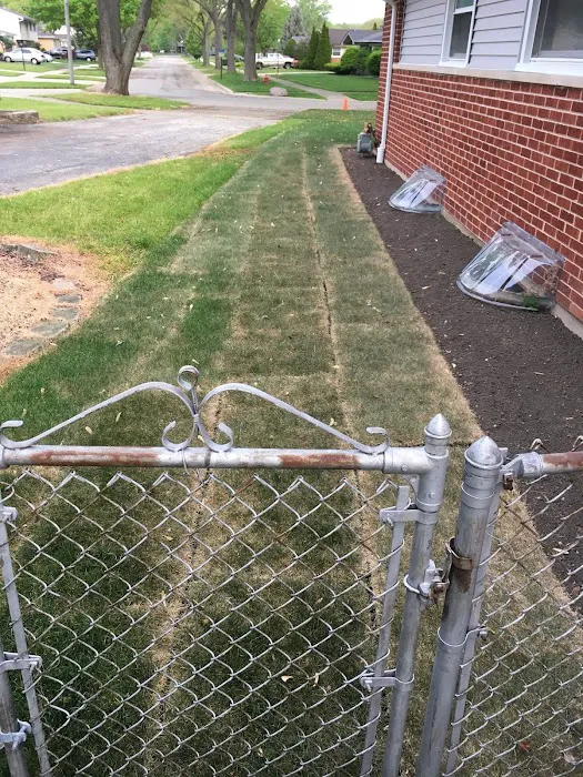 Marty's Landscaping Picture 3