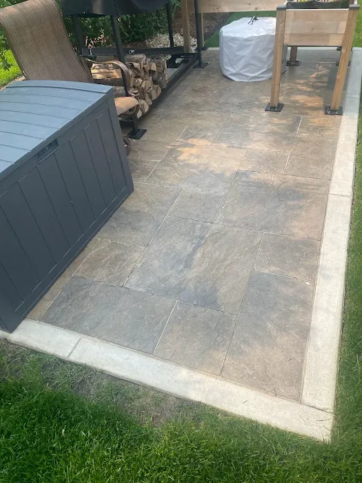 Vivas Landscaping LLC Picture 2