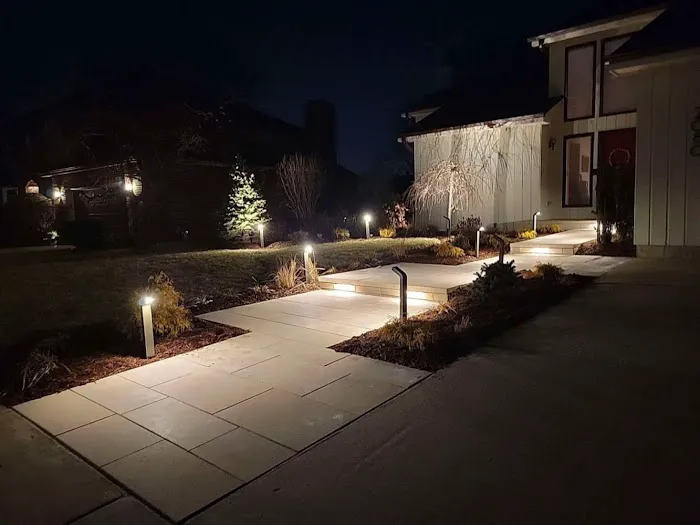 Wave Outdoors Landscape + Design Picture 8