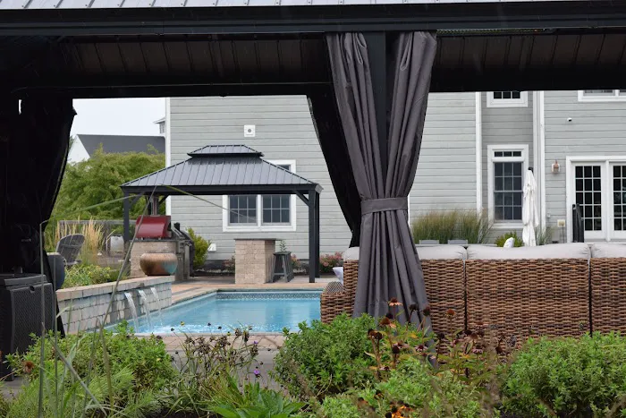 Wave Outdoors Landscape + Design Picture 3