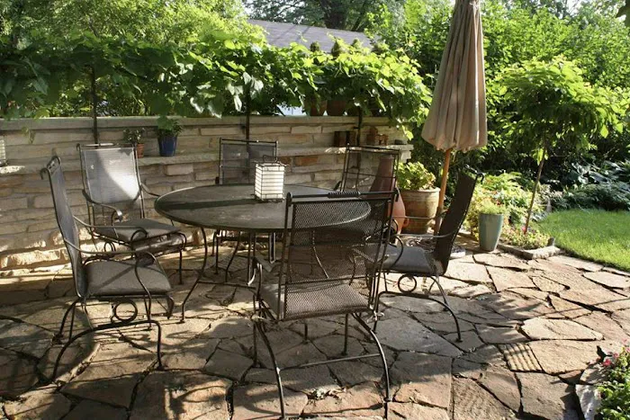 Midwest Landscaping Design & Tree Service Inc. Picture 2