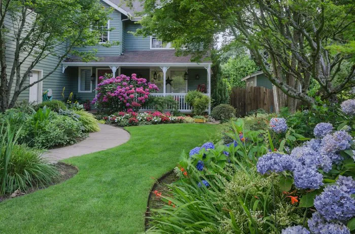 Midwest Landscaping Design & Tree Service Inc. Picture 8