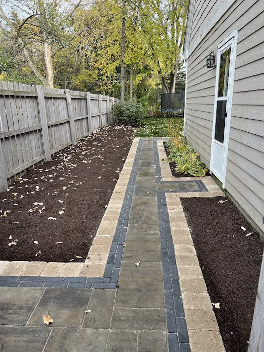 Midwest Nursery Landscaping Picture 3