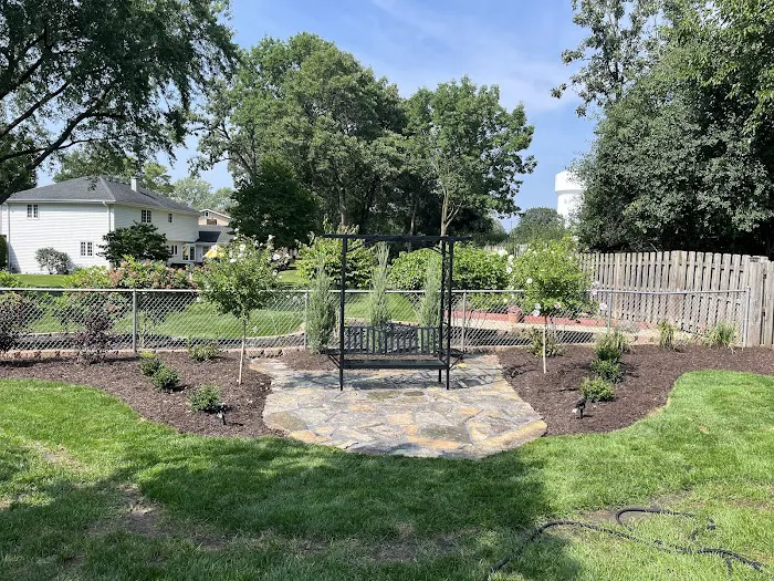 Brass Lawn Care & Landscaping Picture 6