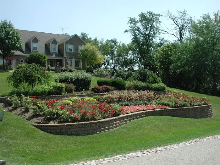 Choice Cut Landscaping Picture 9