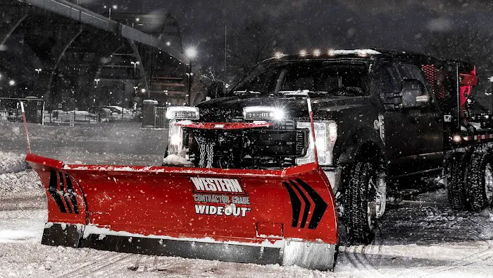 LWS Landscape and snow removal Picture 6