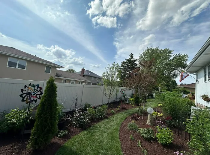 goMULCH LLC. Landscaping Picture 8