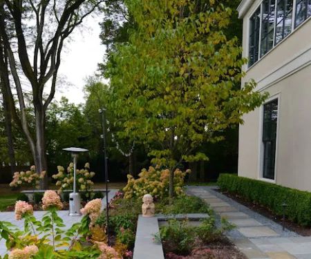 Bur Oak Landscape LLC