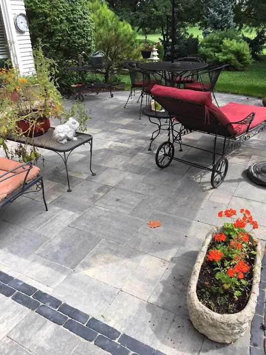 DLS LANDSCAPING, INC. Picture 1