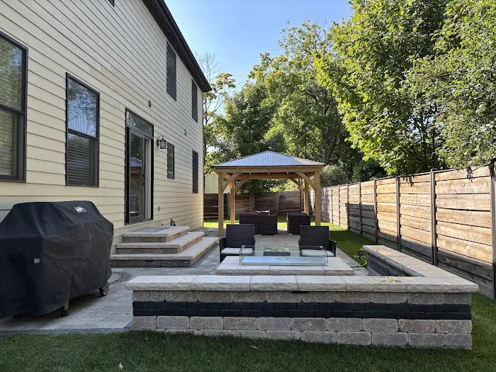 Natural Innovations Landscaping Picture 2