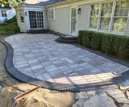 Vegau2019s Landscaping Inc