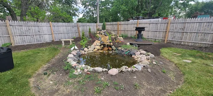 J&J LANDSCAPING GREEN INC Picture 10