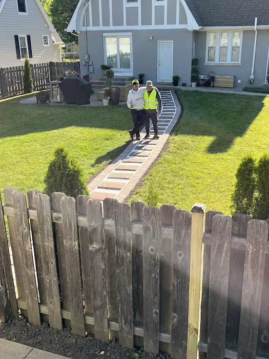 Edson Landscaping Picture 2