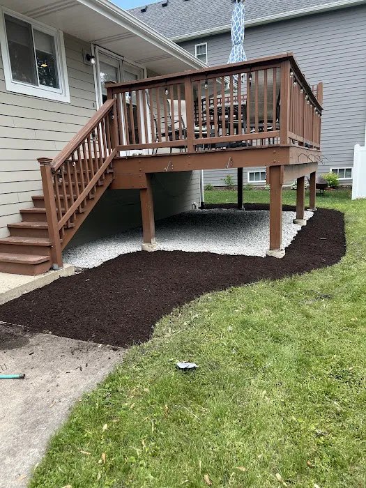 JULIO'S SERVICES LAWN CARE AND SNOW REMOVAL. Picture 7