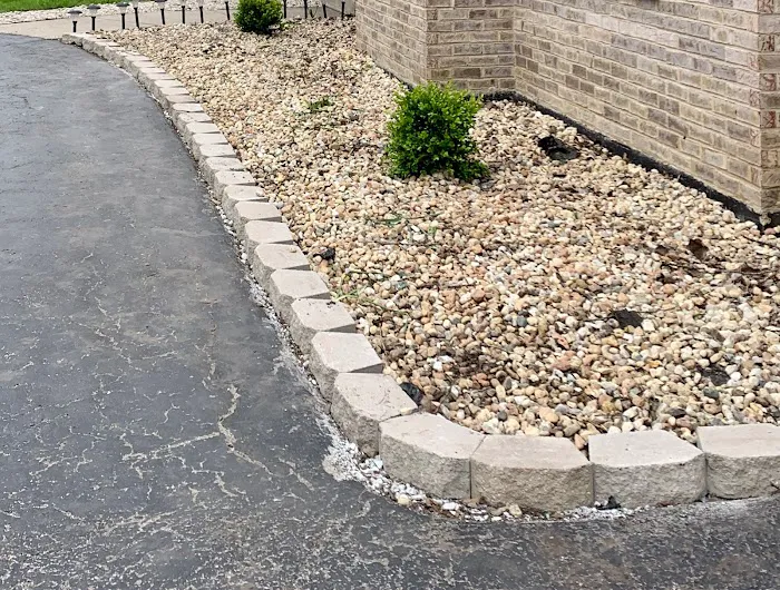 R & J Landscaping and Concrete Picture 9