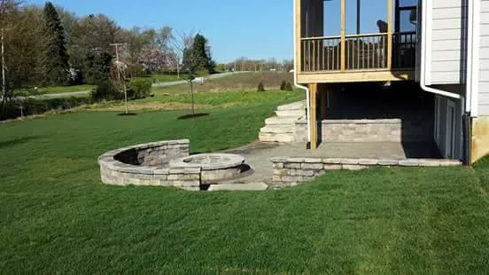 Crew Cut Lawn & Landscape Picture 2