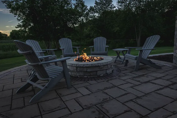 Cutting Edge Lawn & Landscape Picture 2