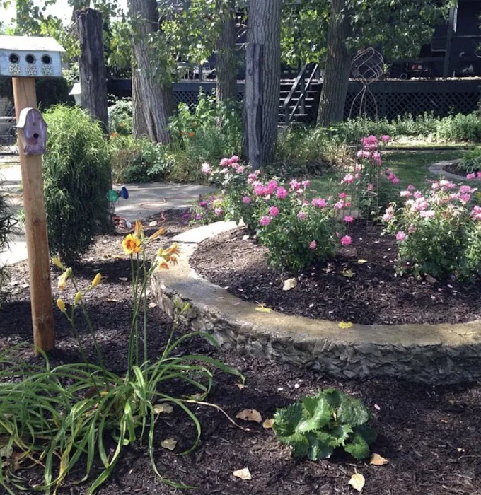 Matt's Lawn Care & Landscaping Picture 10