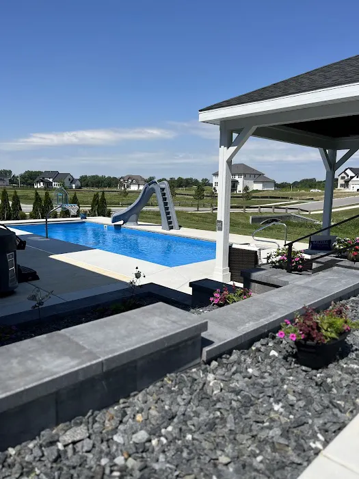 Royal Pools G2 Landscaping Picture 9