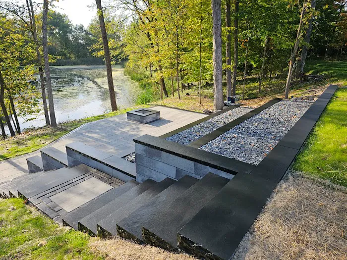A-1 Landscaping and Pavers, LLC Picture 7