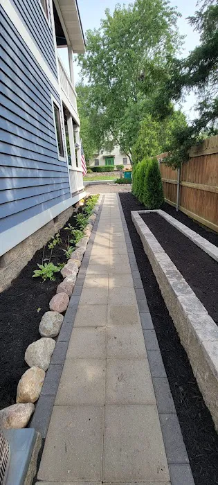 A-1 Landscaping and Pavers, LLC Picture 2