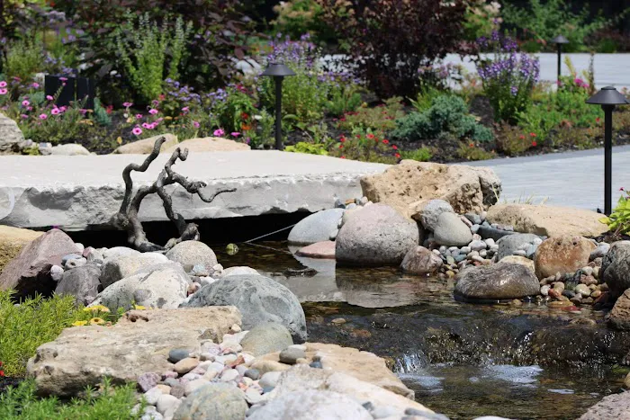 Dean's Pools & Landscaping Inc Picture 10