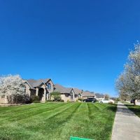 Prestige Lawn Mowing & Landscaping ico