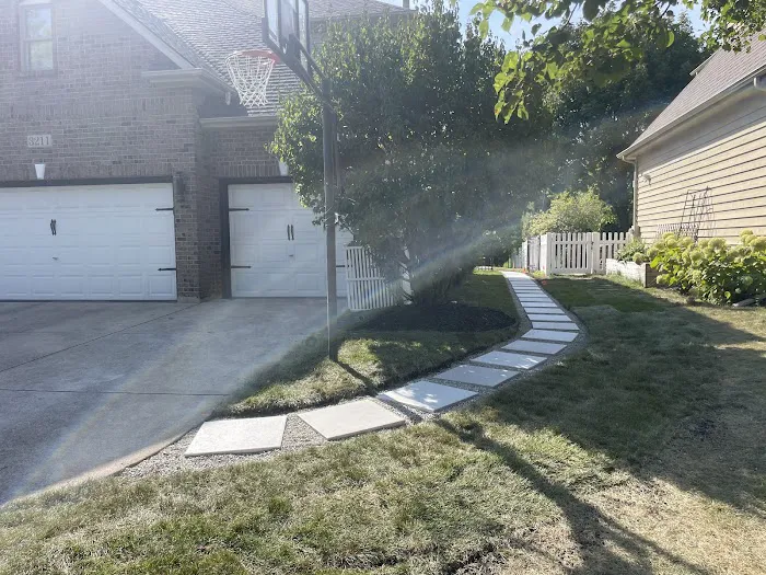 Coss Landscaping Picture 7