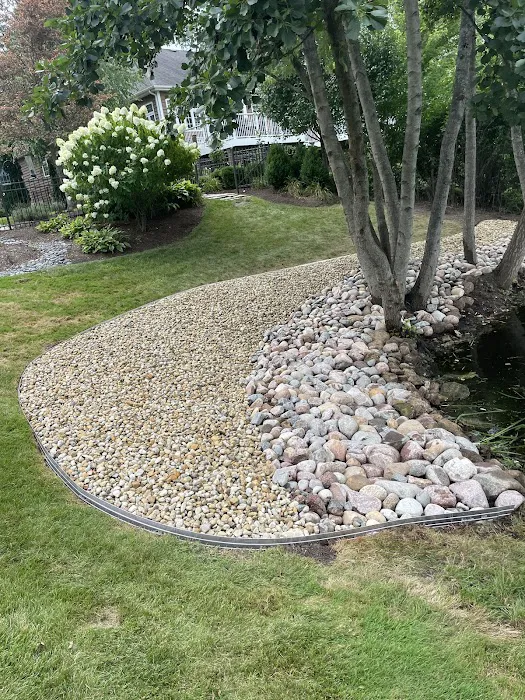 Coss Landscaping Picture 4